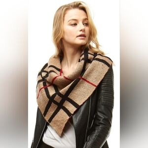 Women's Pullover Plaid Scarf - Tan, Red & Black